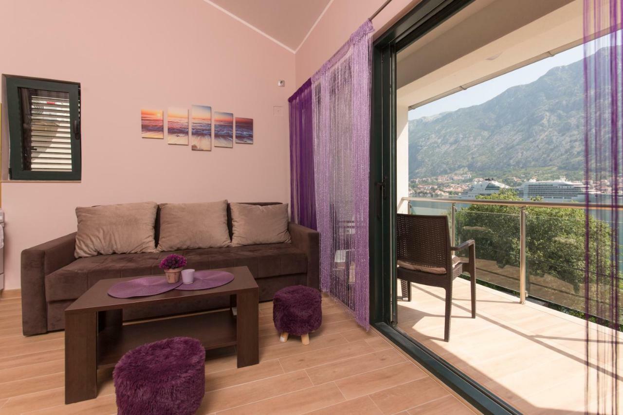 Fortress View Apartment โกตอร์ ภายนอก รูปภาพ