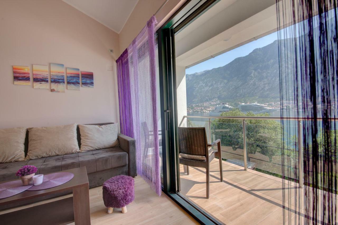 Fortress View Apartment โกตอร์ ภายนอก รูปภาพ