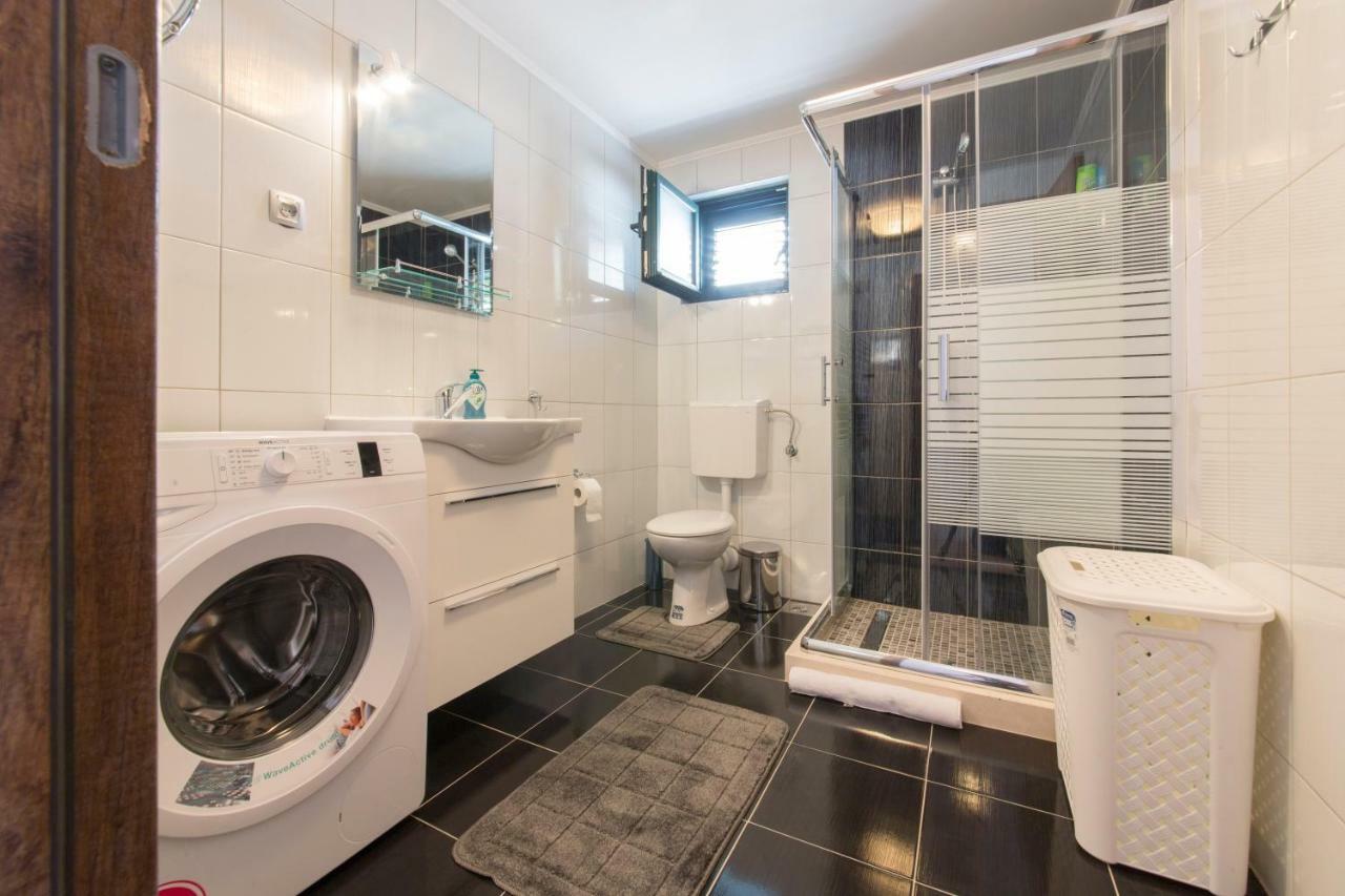 Fortress View Apartment โกตอร์ ภายนอก รูปภาพ